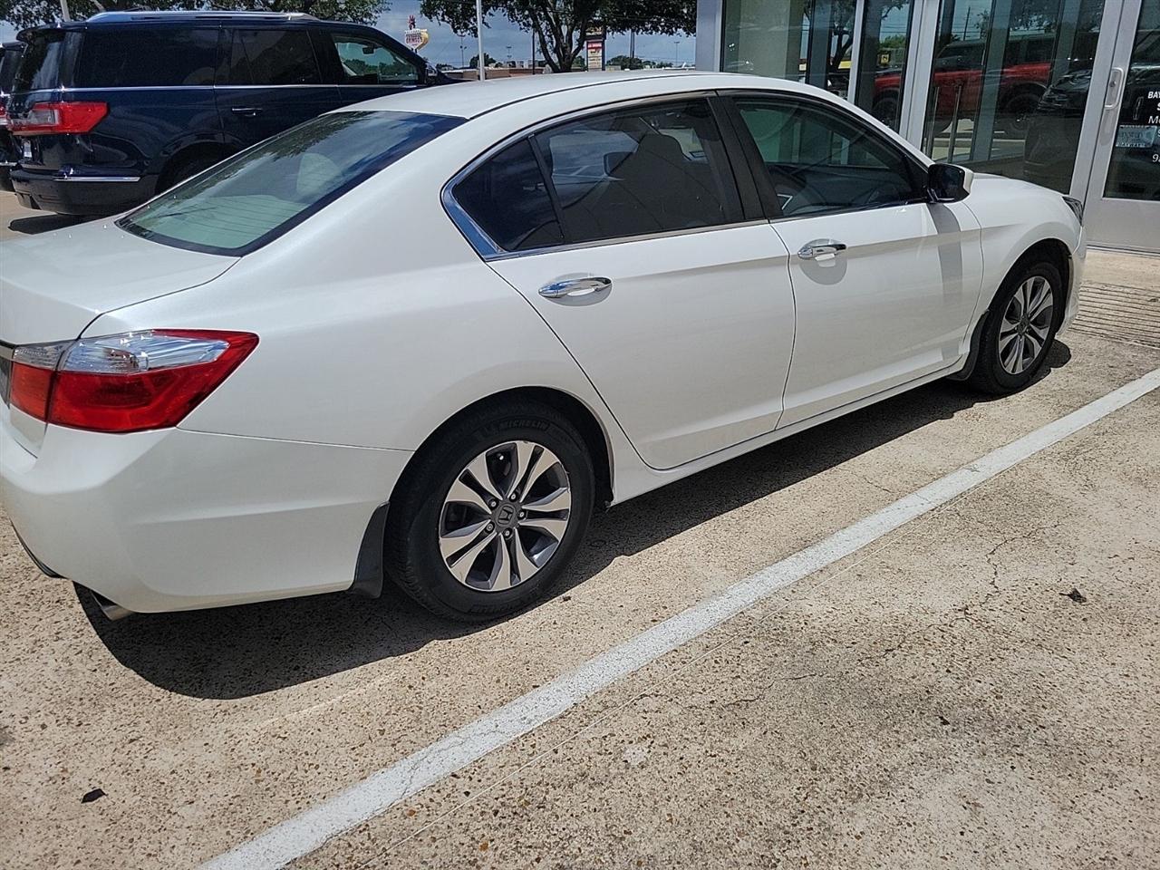 Honda Accord LX Sedan CVT 2015