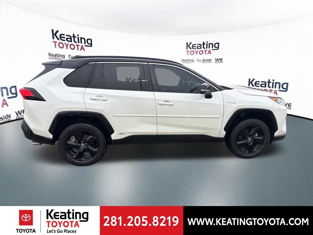 Toyota RAV4 Hybrid XLE 2020
