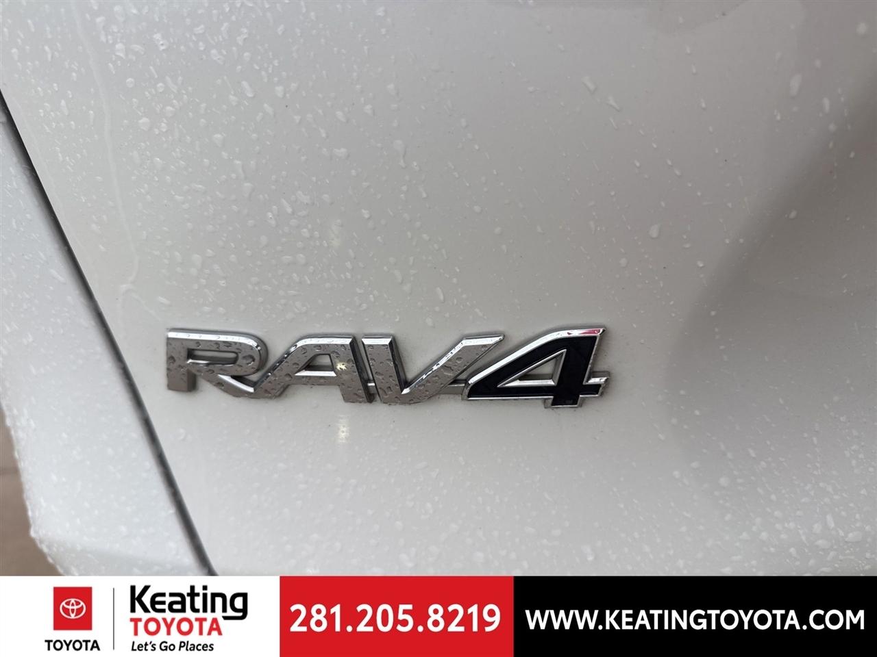 Toyota RAV4 Hybrid XLE 2020