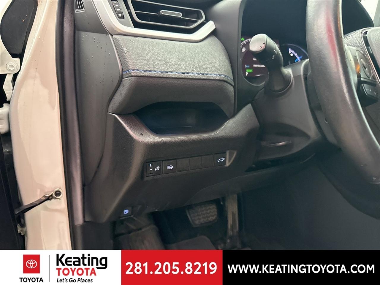 Toyota RAV4 Hybrid XLE 2020