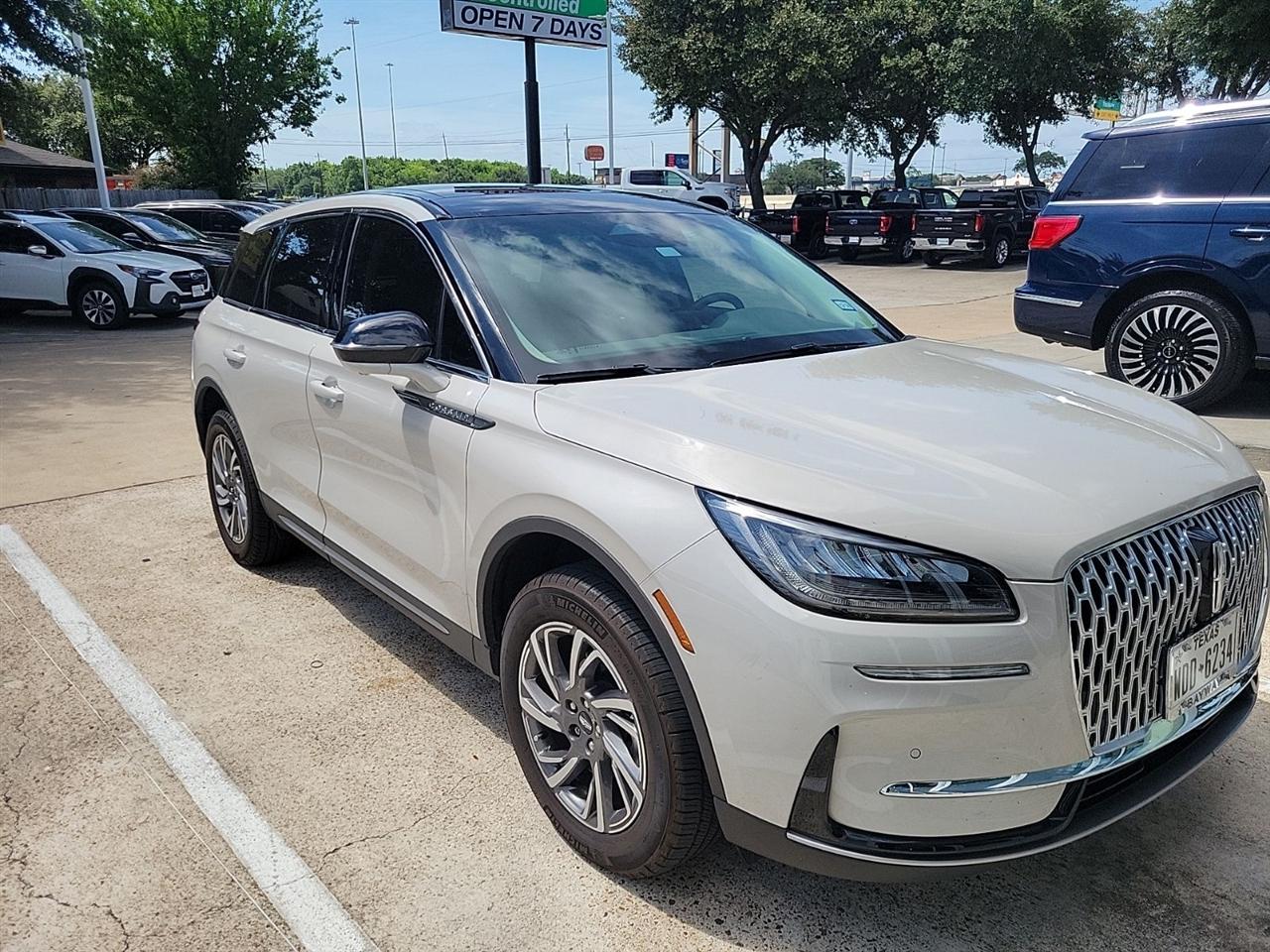Lincoln Corsair Premiere 2024