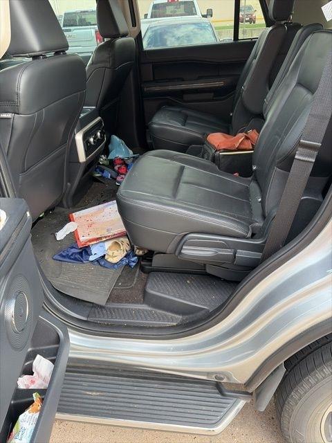 Ford Expedition XLT 2023