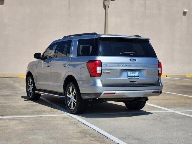 Ford Expedition XLT 2023