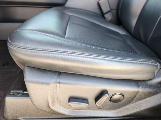 Ford Expedition XLT 2023