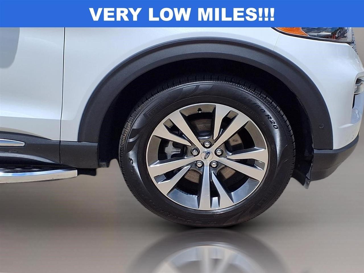 Ford Explorer Platinum AWD 2020