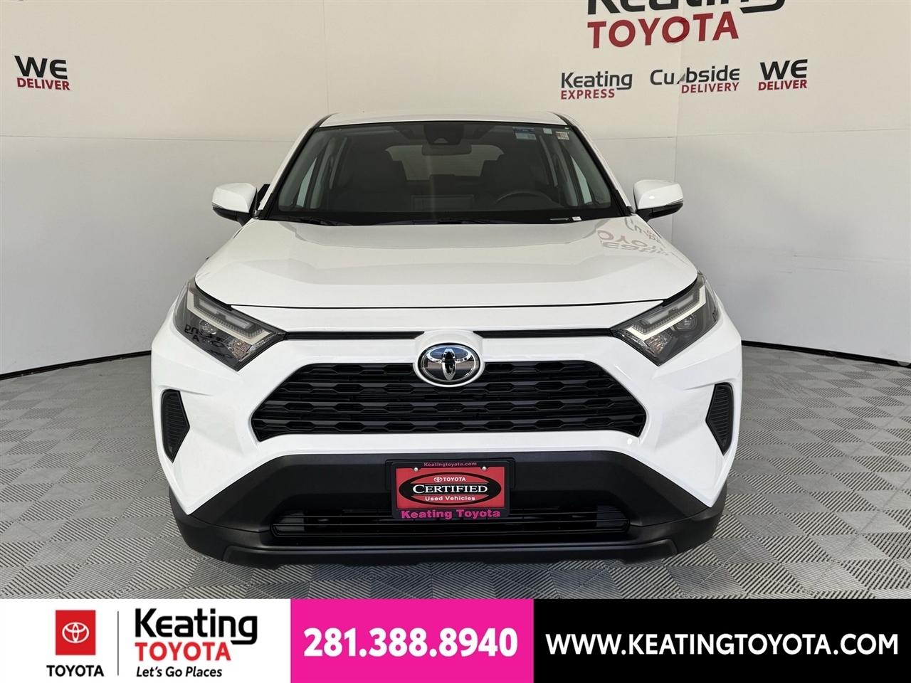 Toyota RAV4 LE 2025