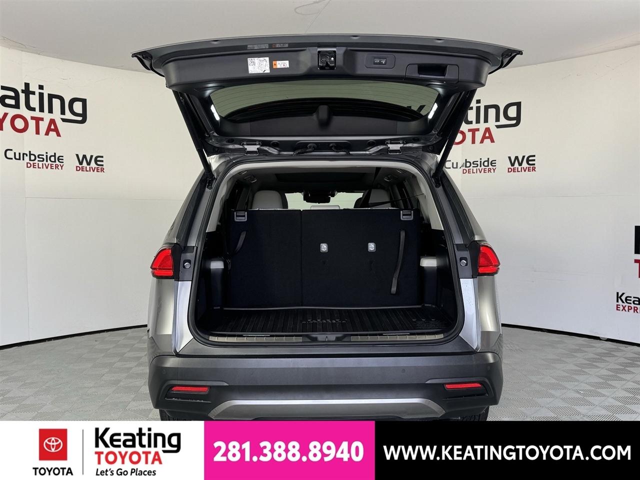 Toyota Grand Highlander XLE AWD 2026