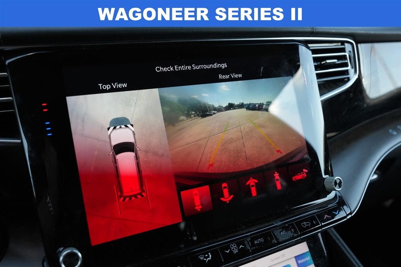 Jeep Grand Wagoneer Series II 4WD 2022
