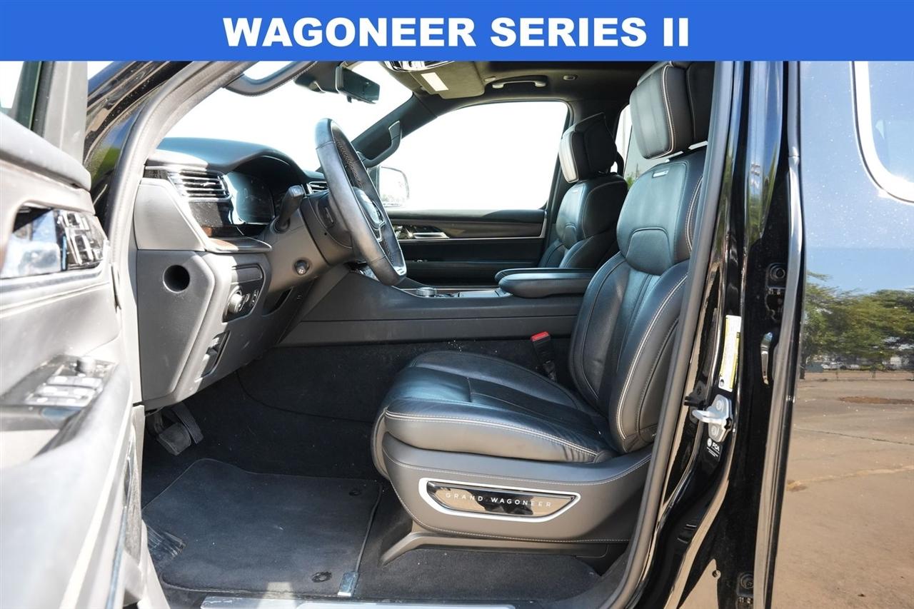 Jeep Grand Wagoneer Series II 4WD 2022