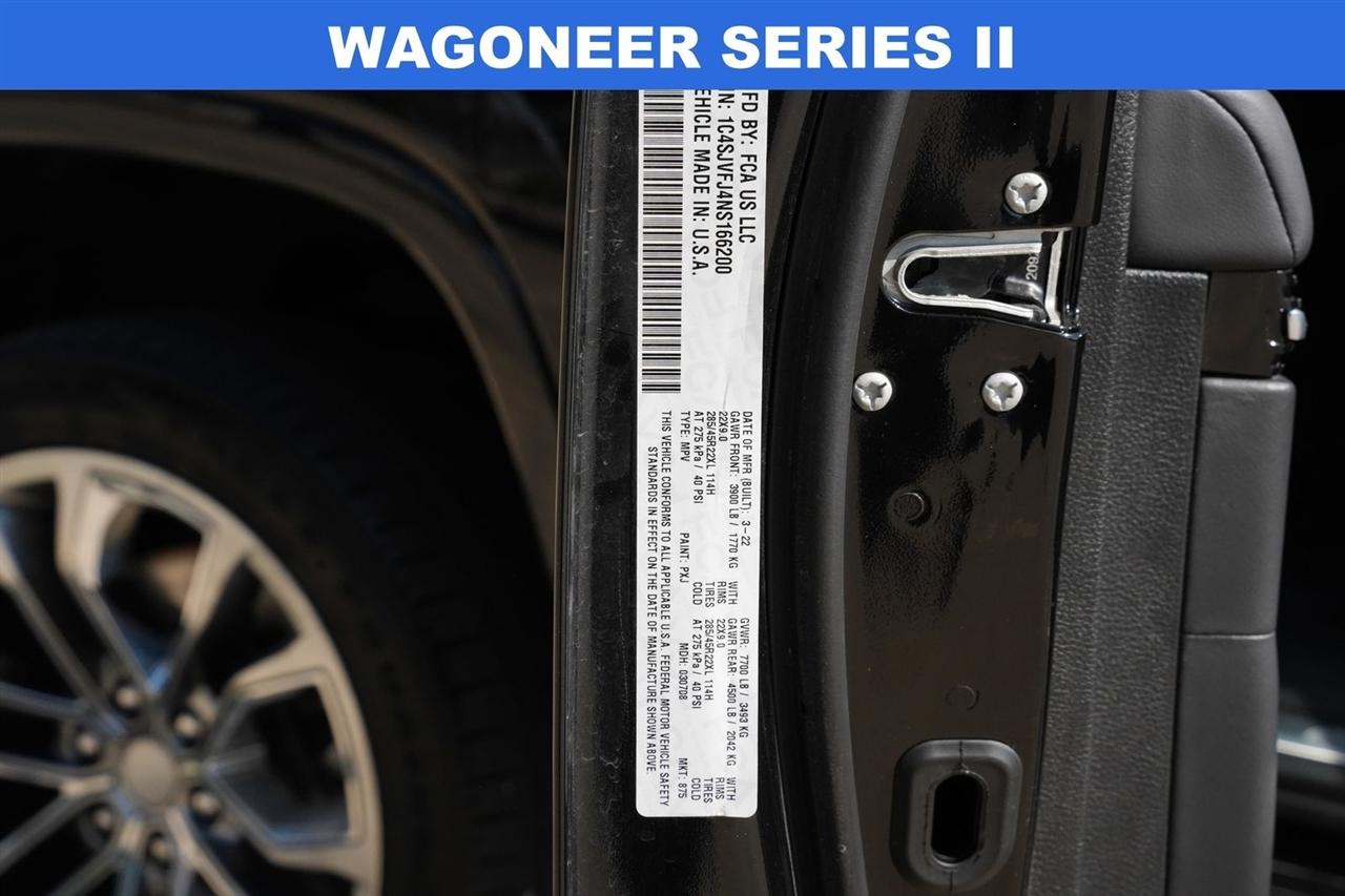 Jeep Grand Wagoneer Series II 4WD 2022
