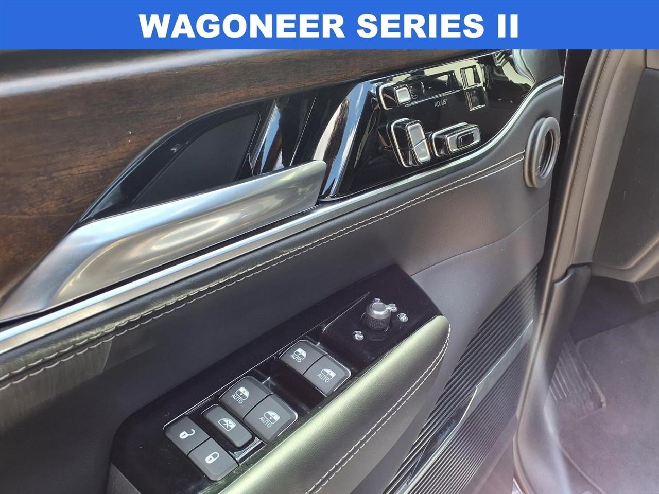 Jeep Grand Wagoneer Series II 4WD 2022