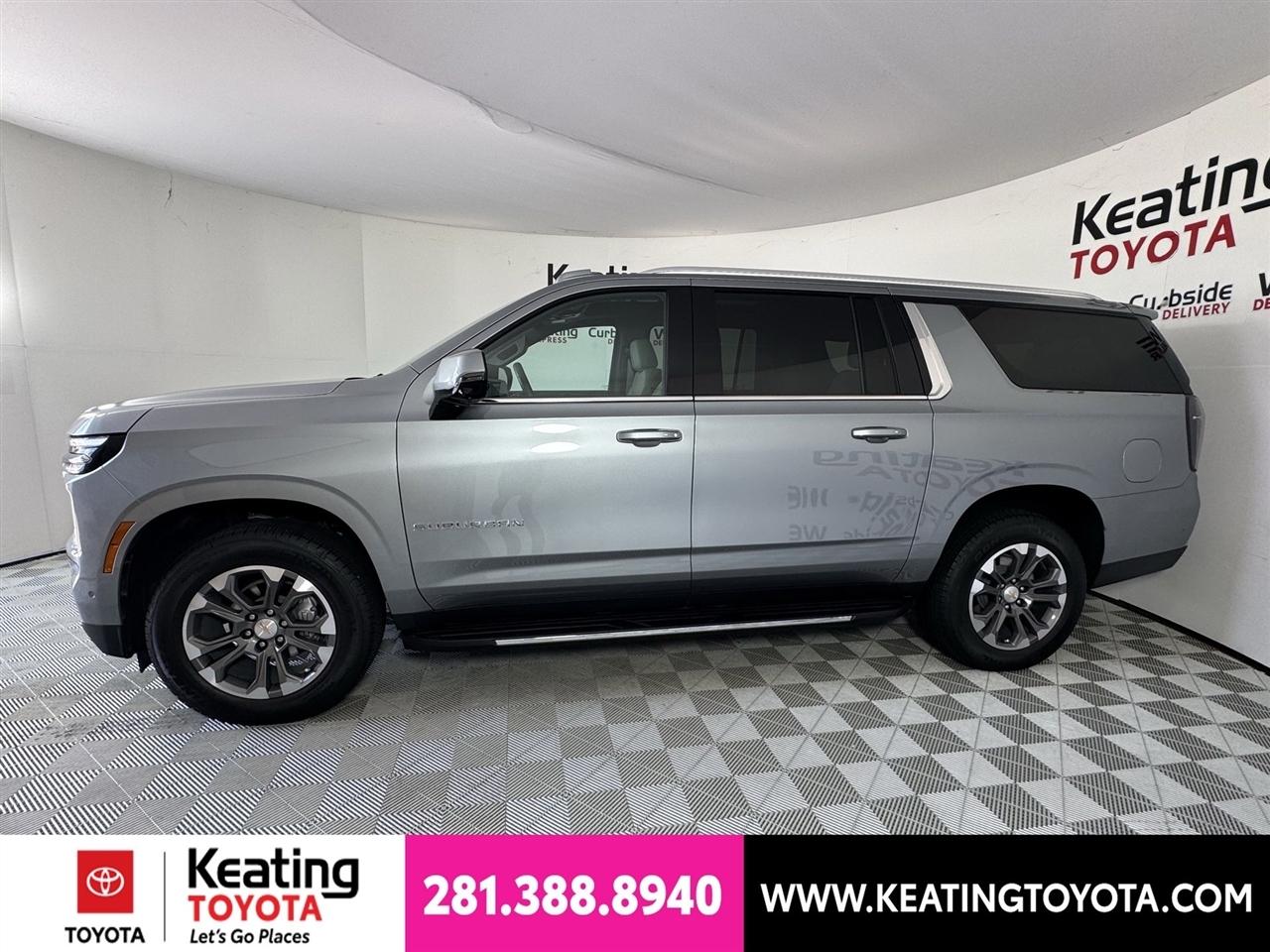Chevrolet Suburban LT 2025