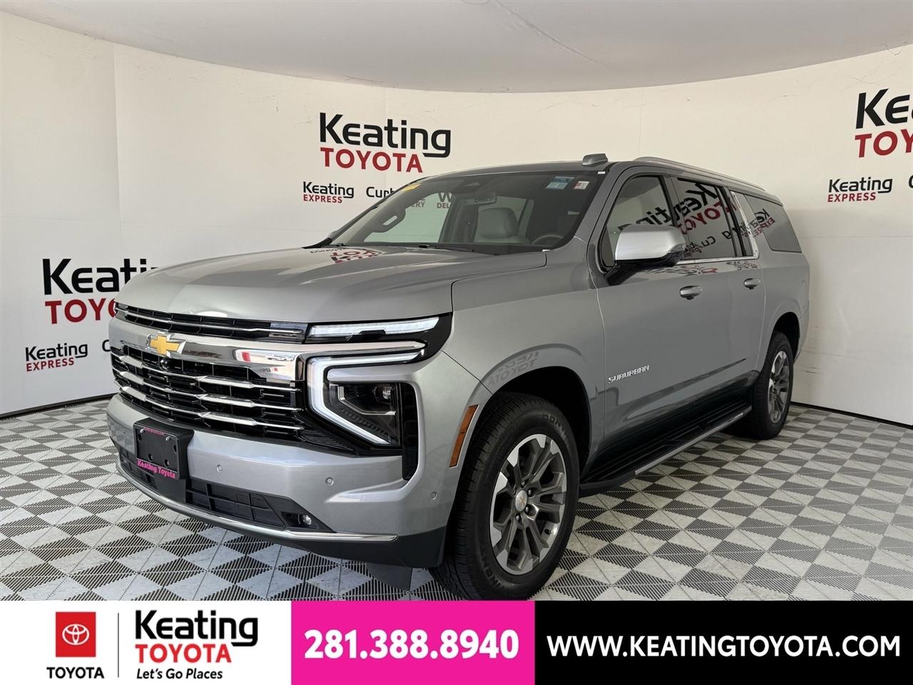 Chevrolet Suburban LT 2025