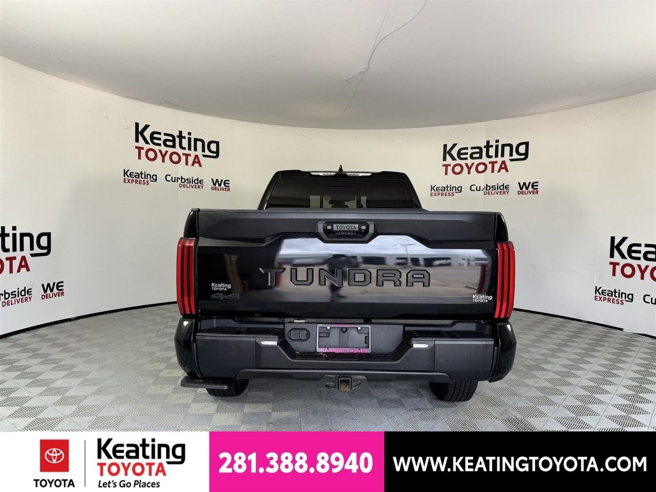 Toyota Tundra SR5 Double Cab 4WD 2023