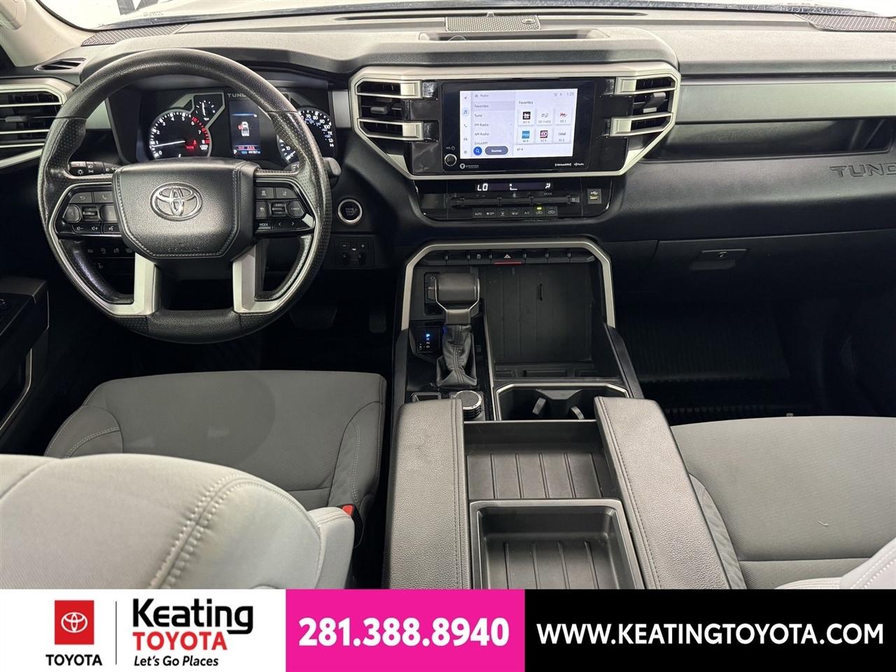Toyota Tundra SR5 Double Cab 4WD 2023
