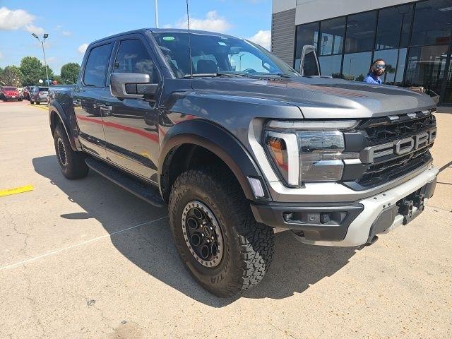 Ford F-150 Raptor SuperCrew 4WD 2025