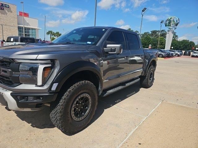 Ford F-150 Raptor SuperCrew 4WD 2025