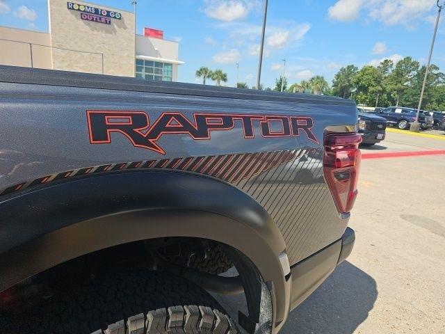 Ford F-150 Raptor SuperCrew 4WD 2025