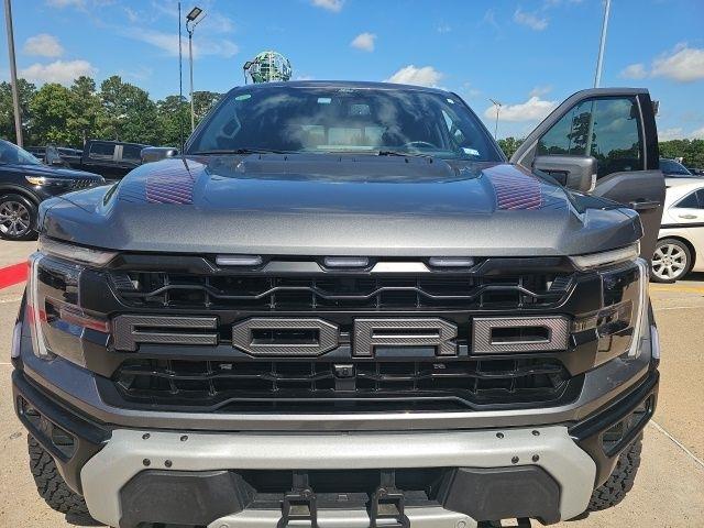 Ford F-150 Raptor SuperCrew 4WD 2025