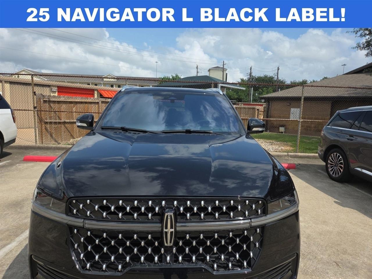 Lincoln Navigator L Black Label 2025
