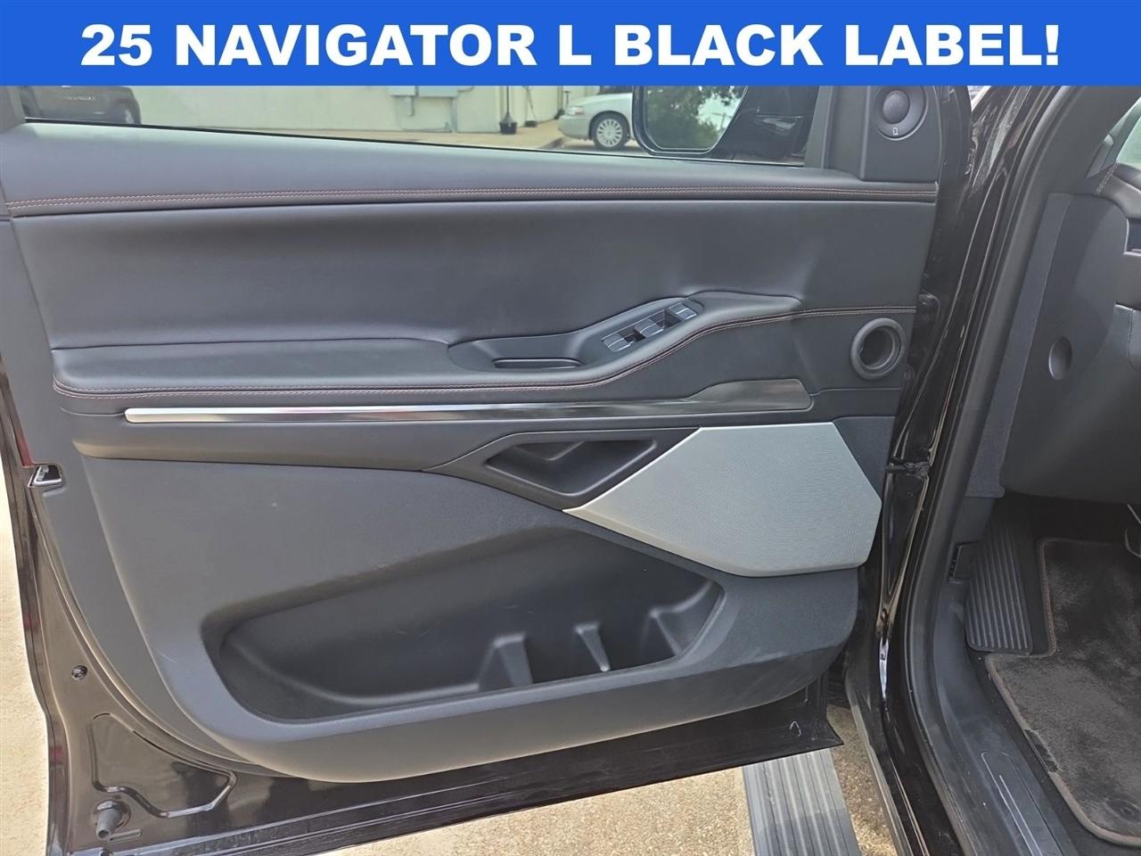 Lincoln Navigator L Black Label 2025