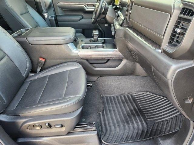 Chevrolet Silverado 1500 LTZ Crew Cab 4WD 2024