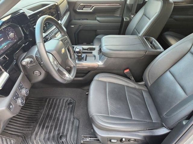 Chevrolet Silverado 1500 LTZ Crew Cab 4WD 2024