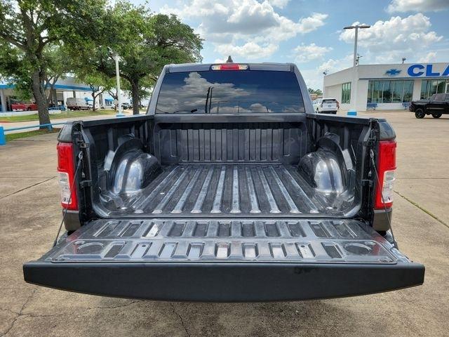 RAM 1500 Big Horn Crew Cab SWB 2WD 2024