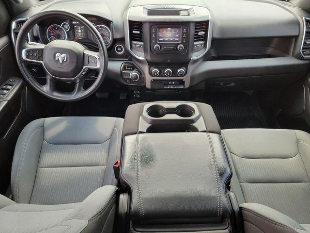 RAM 1500 Big Horn Crew Cab SWB 2WD 2024