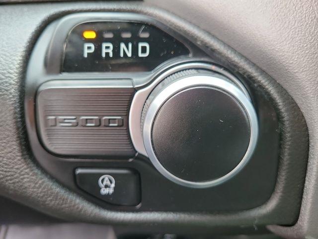 RAM 1500 Big Horn Crew Cab SWB 2WD 2024
