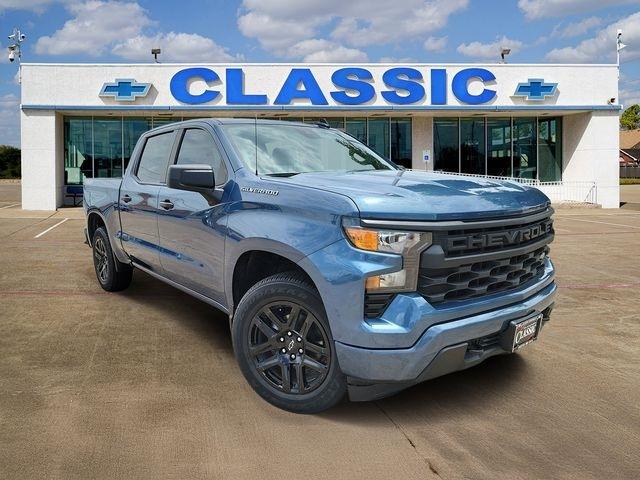 2024 Chevrolet Silverado 1500 Custom Crew Cab 4WD