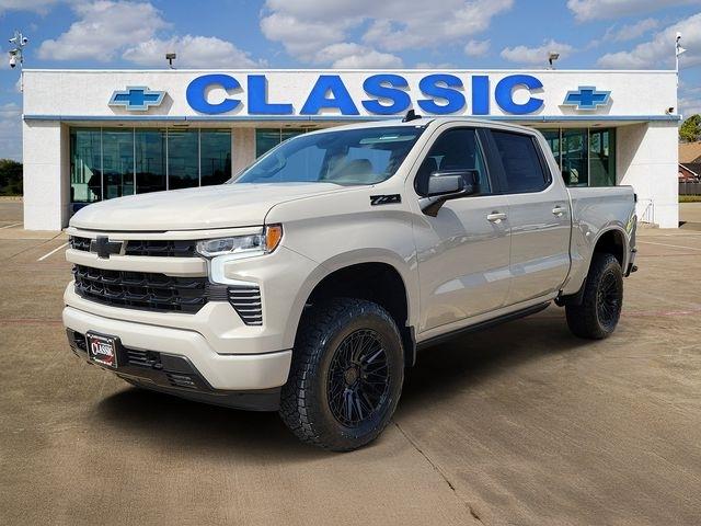 Chevrolet Silverado 1500 RST Crew Cab 4WD 2026