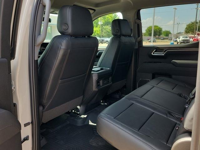 Chevrolet Silverado 1500 RST Crew Cab 4WD 2026