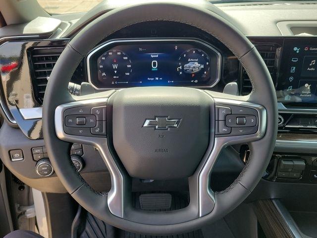 Chevrolet Silverado 1500 RST Crew Cab 4WD 2026