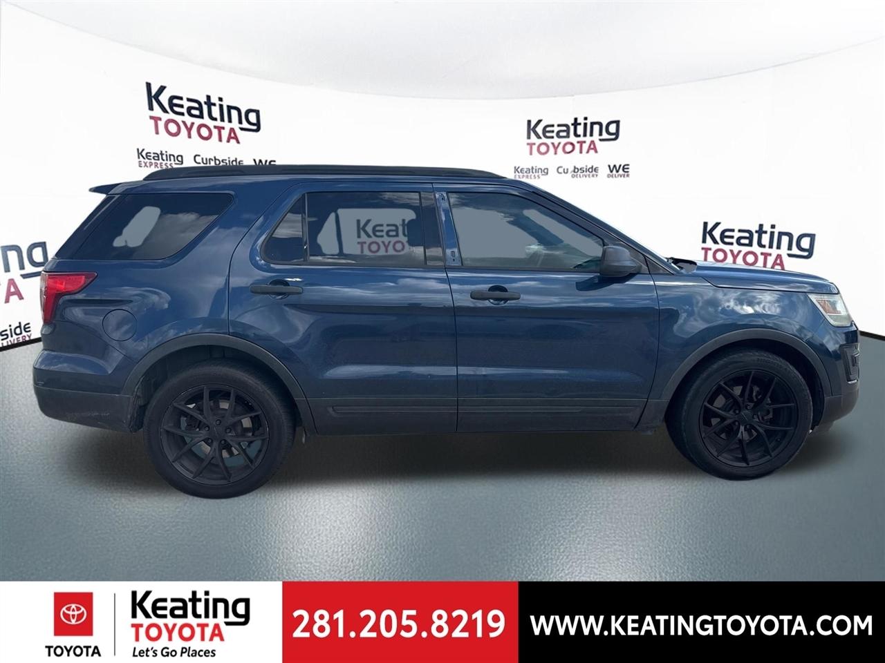 Ford Explorer Base FWD 2017