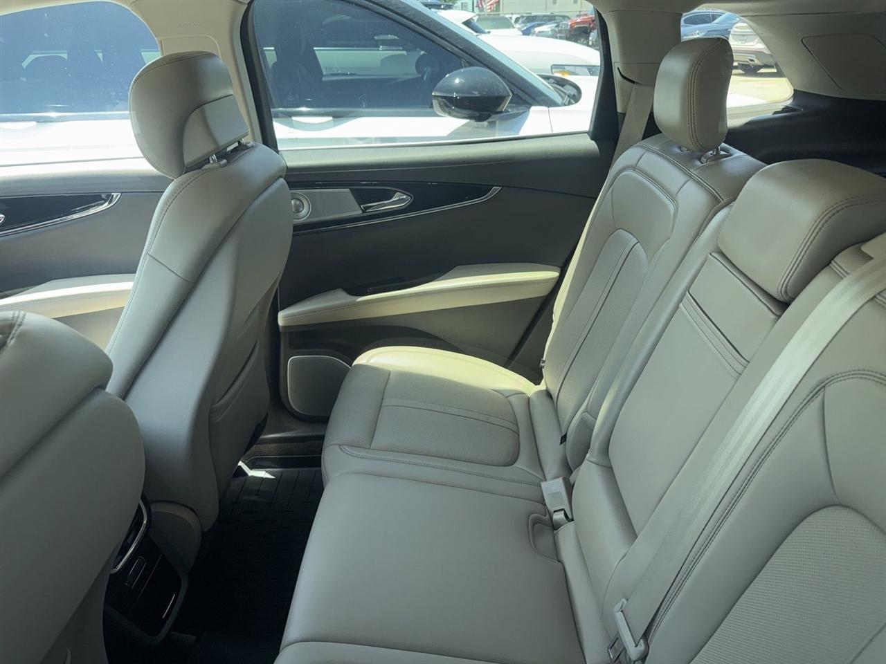 Lincoln Nautilus Reserve AWD 2021