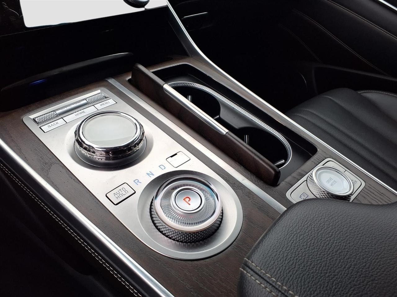 Genesis GV80 2.5T AWD 2024
