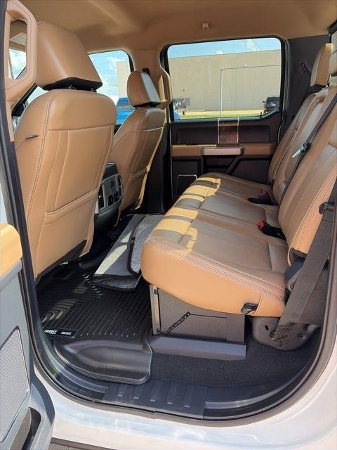 Ford F-250 SD Lariat Crew Cab 4WD 2022