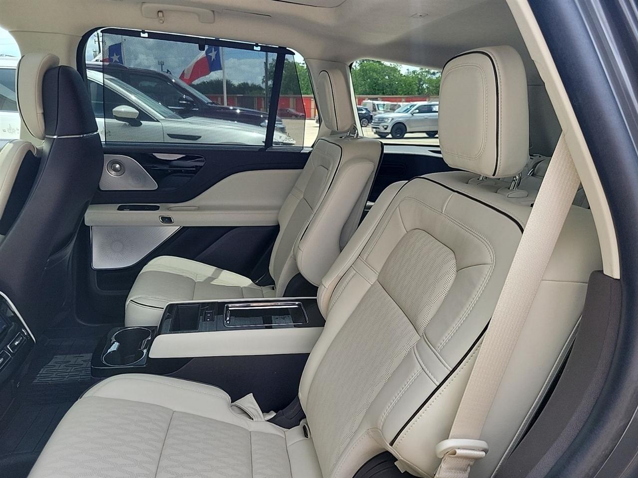 Lincoln Aviator Black Label 2022