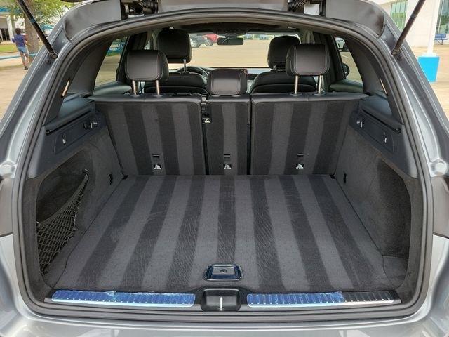 Mercedes-Benz GLC-Class GLC300 2021