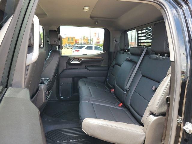 Chevrolet Silverado 1500 Trail Boss LT Crew Cab 4WD 2026