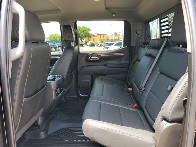 Chevrolet Silverado 1500 Trail Boss LT Crew Cab 4WD 2026