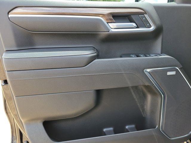 Chevrolet Silverado 1500 Trail Boss LT Crew Cab 4WD 2026