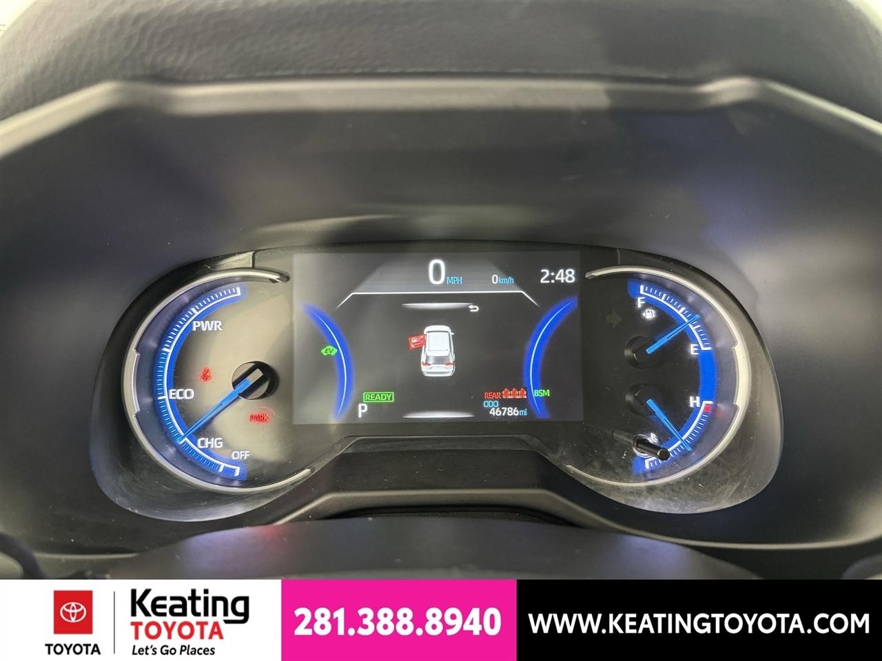 Toyota RAV4 Hybrid XLE 2025