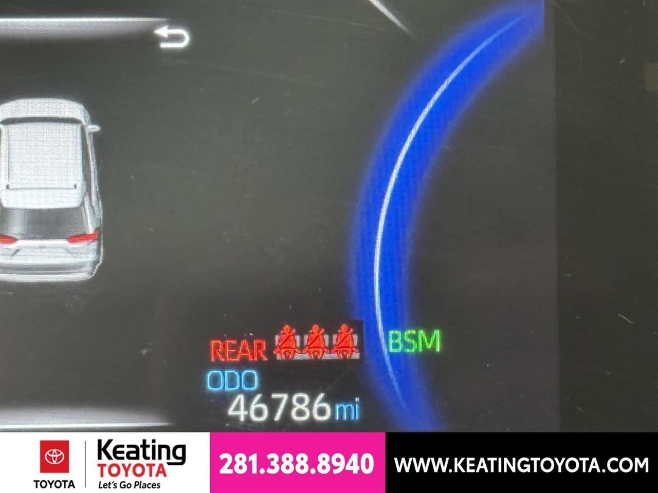 Toyota RAV4 Hybrid XLE 2025