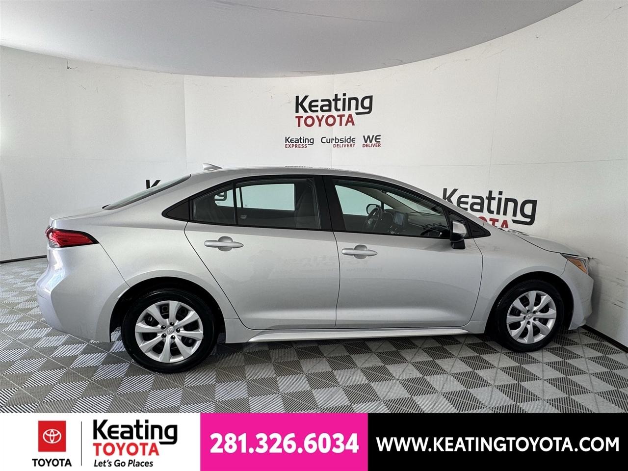 Toyota Corolla LE 2024