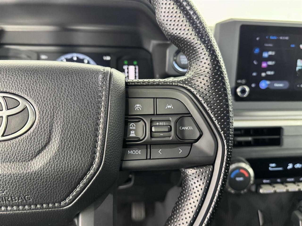 Toyota Tacoma TRD Sport Double Cab 4WD 2026