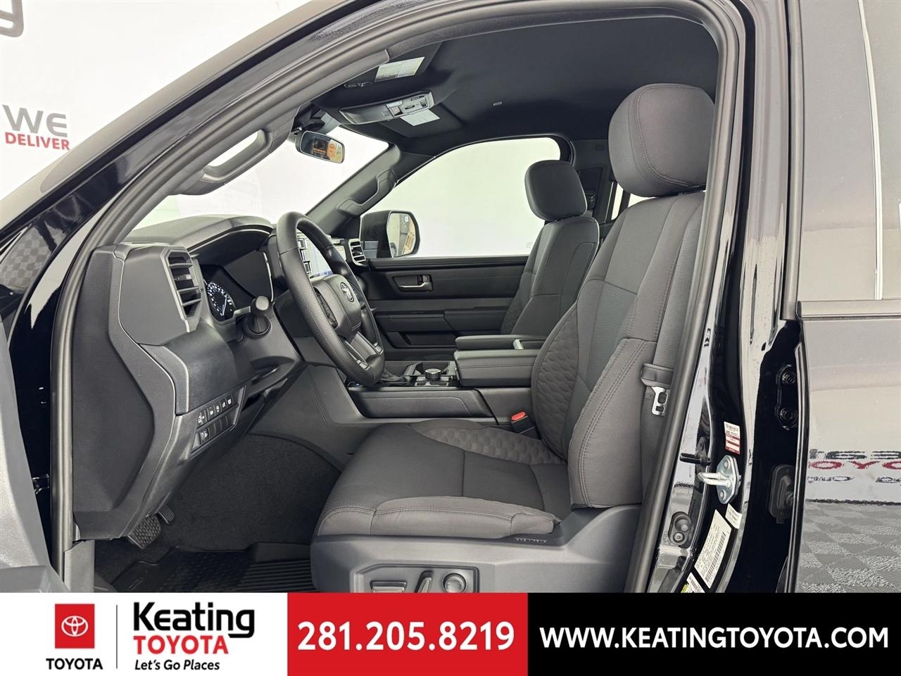 Toyota Tundra SR5 CrewMax 4WD 2026