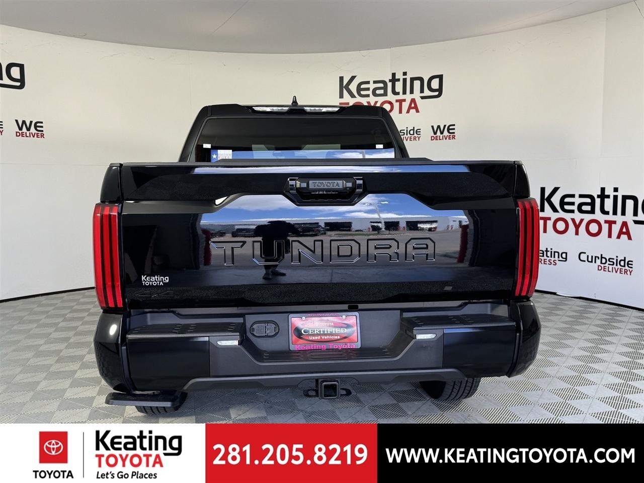 Toyota Tundra SR5 CrewMax 4WD 2026