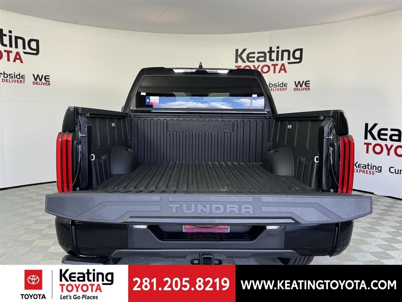 Toyota Tundra SR5 CrewMax 4WD 2026